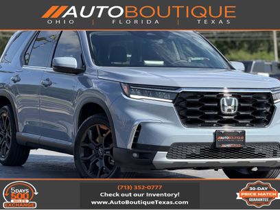 Used 2025 Honda Pilot Touring