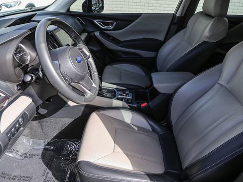 Used 2023 Subaru Forester Limited image 17