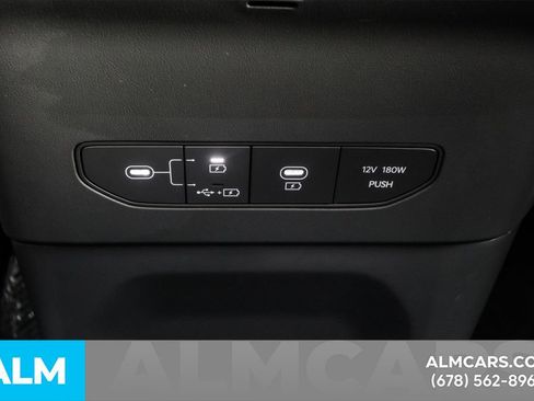 Used 2024 Kia EV9 Land image 44