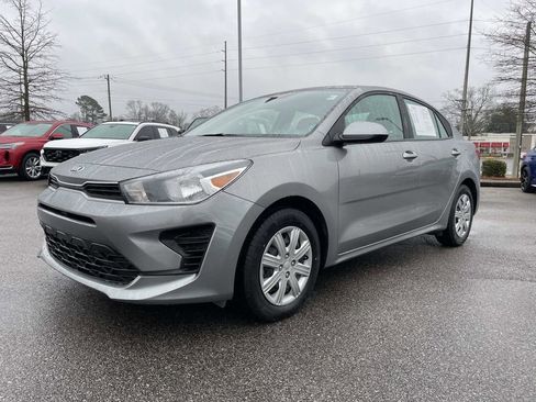 Used 2023 Kia Rio S image 7