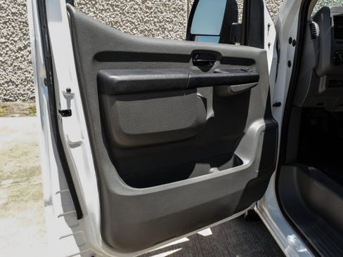 Used 2021 Nissan NV 2500 S RWD image 31
