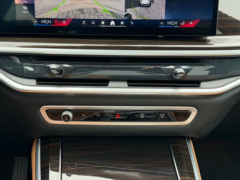 Certified 2024 BMW X5 sDrive40i w/ Premium Package image 19