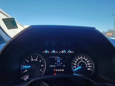 Used 2018 Ford F150 XLT w/ Equipment Group 301A Mid image 12