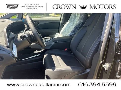 Used 2026 Cadillac Optiq Sport 1 w/ LPO, Floor Liner Package AWD/4WD image 13