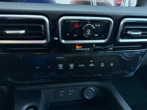 New 2026 Nissan Sentra SV w/ SV Convenience Package FWD image 19