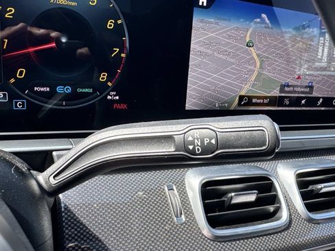 Used 2023 Mercedes-Benz GLE 53 AMG 4MATIC image 30