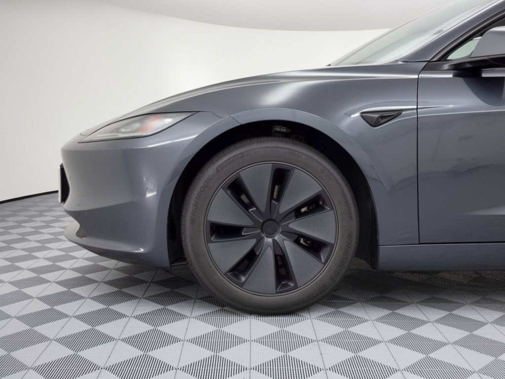 Used 2024 Tesla Model 3 Long Range RWD image 13