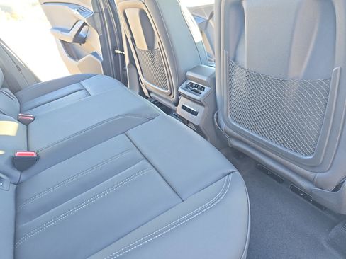 New 2025 Audi Q6 e-tron Premium AWD/4WD image 11