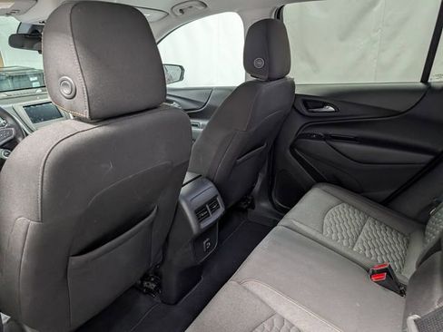 Used 2019 Chevrolet Equinox LT FWD image 13