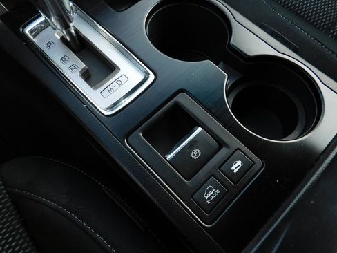 Used 2016 Subaru Outback 2.5i Premium image 20