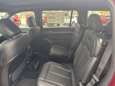 New 2026 Jeep Grand Cherokee L Limited image 16