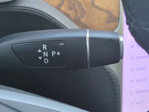 Used 2020 Tesla Model S Long Range image 12