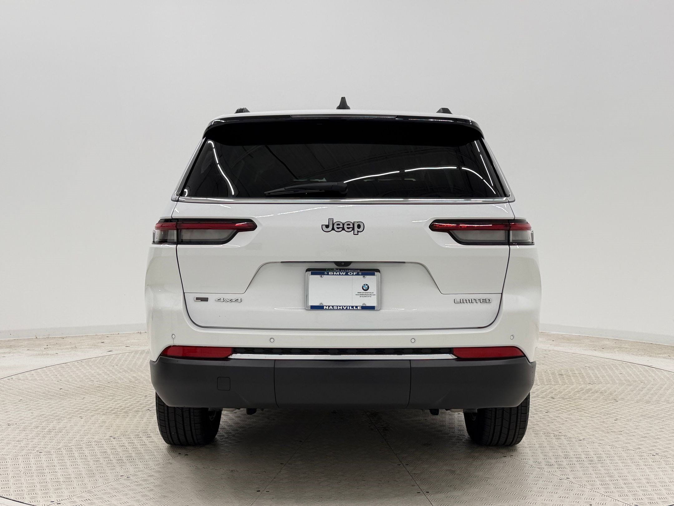 Used 2022 Jeep Grand Cherokee L Limited AWD/4WD image 10