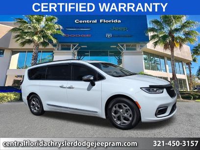 Used 2023 Chrysler Pacifica Limited