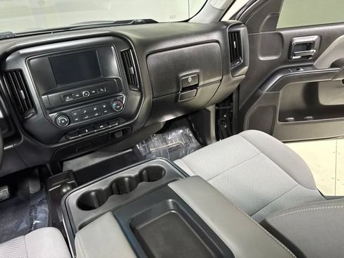Used 2017 Chevrolet Silverado 1500 W/T AWD/4WD image 19