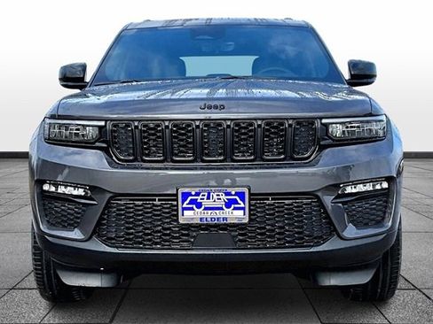 New 2025 Jeep Grand Cherokee Limited w/ Trailer Tow Package image 5