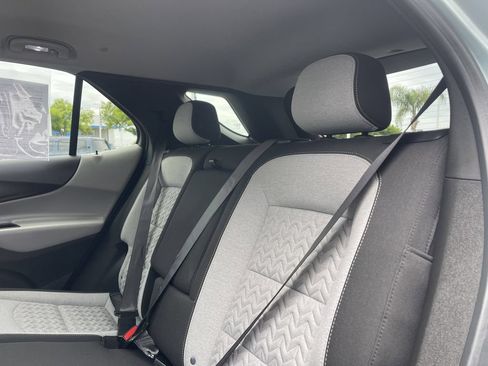 Used 2022 Chevrolet Equinox LT FWD image 13
