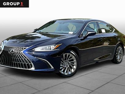 Used 2025 Lexus ES 350 w/ Accessory Package (Z1)