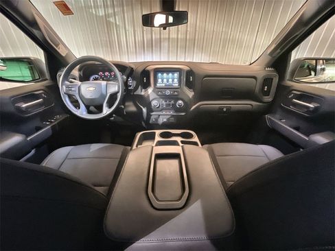 Used 2019 Chevrolet Silverado 1500 Custom w/ Custom Value Package image 18