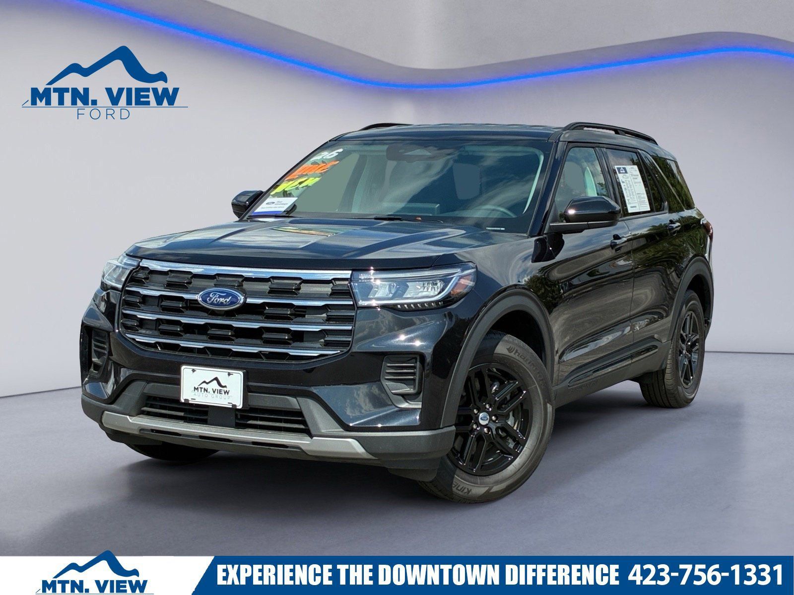 Certified 2026 Ford Explorer Active RWD image 1