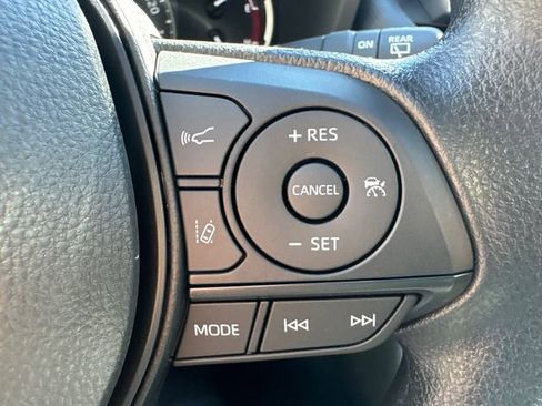 New 2025 Toyota RAV4 XLE image 27