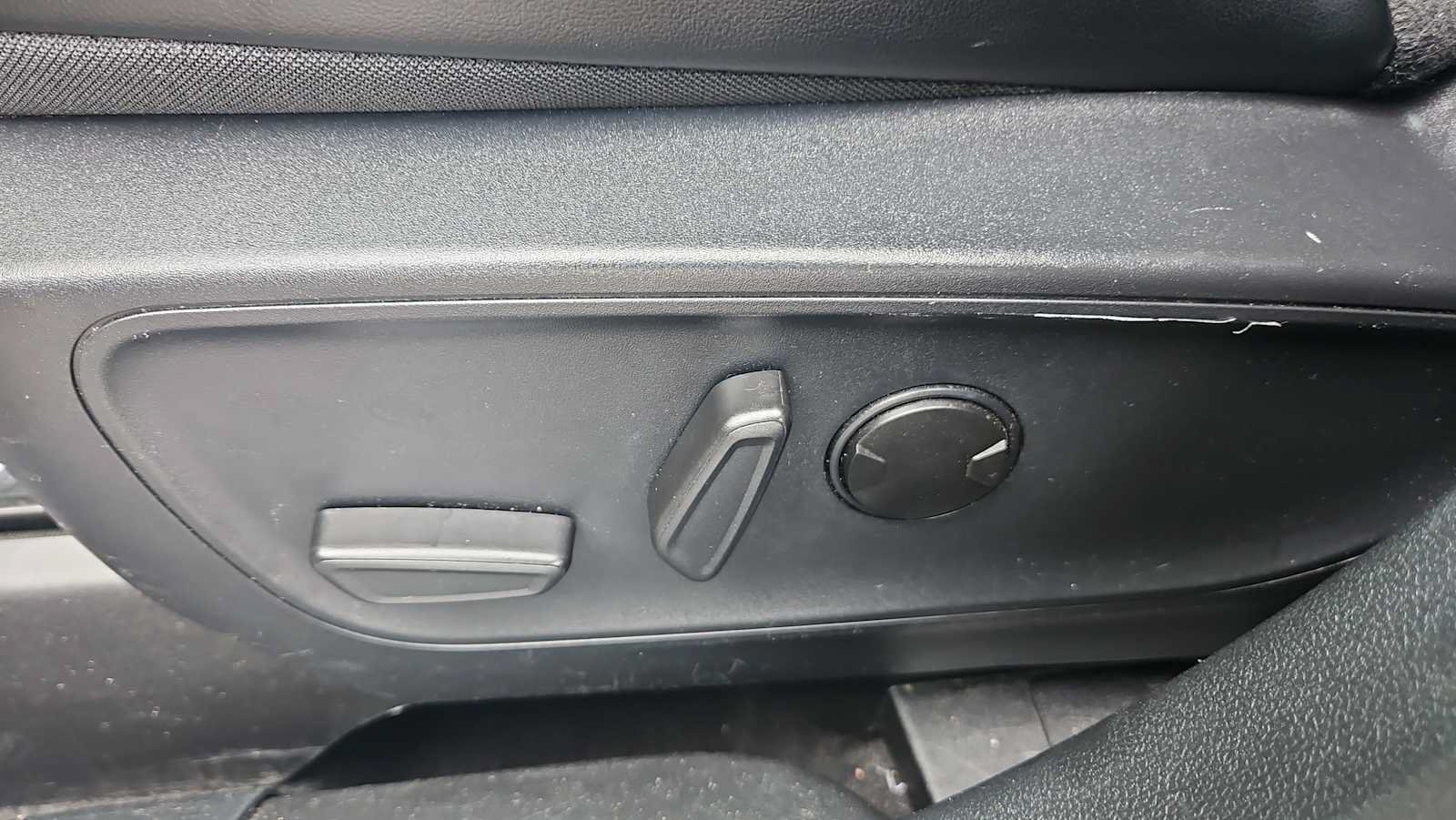 Used 2024 Ford Escape ST-Line FWD image 14