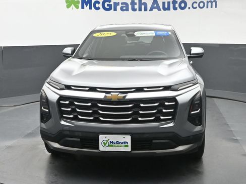 Used 2025 Chevrolet Equinox LT w/ Safety and Technology Package FWD image 6
