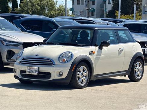 Used 2013 MINI Cooper Hardtop image 7