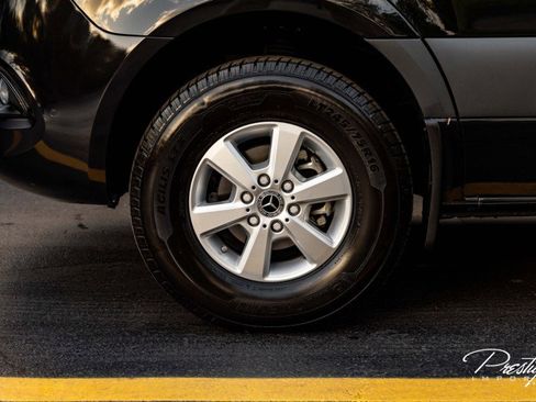 Used 2025 Mercedes-Benz Sprinter 2500 image 8