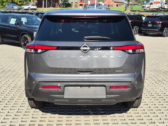 Certified 2024 Nissan Pathfinder S AWD/4WD image 5