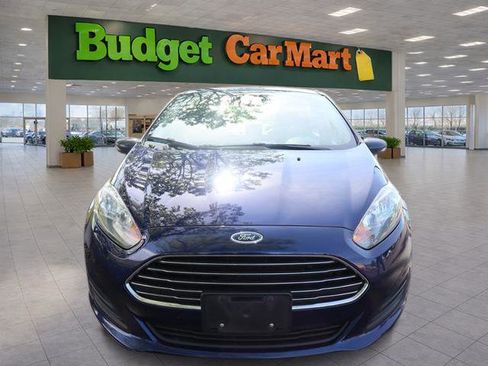 Used 2016 Ford Fiesta SE w/ Cold Weather Package FWD image 2