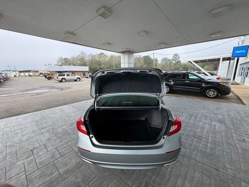 Used 2022 Honda Accord Sport image 8