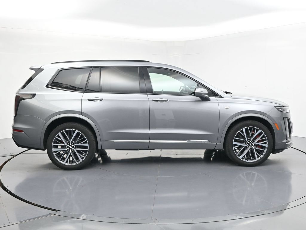 Used 2024 Cadillac XT6 Sport AWD/4WD image 6