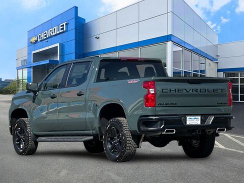 New 2026 Chevrolet Silverado 1500 Custom Trail Boss w/ LPO, Dark Essentials Package AWD/4WD image 6