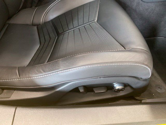 Used 2025 Chevrolet Corvette Z06 RWD image 12