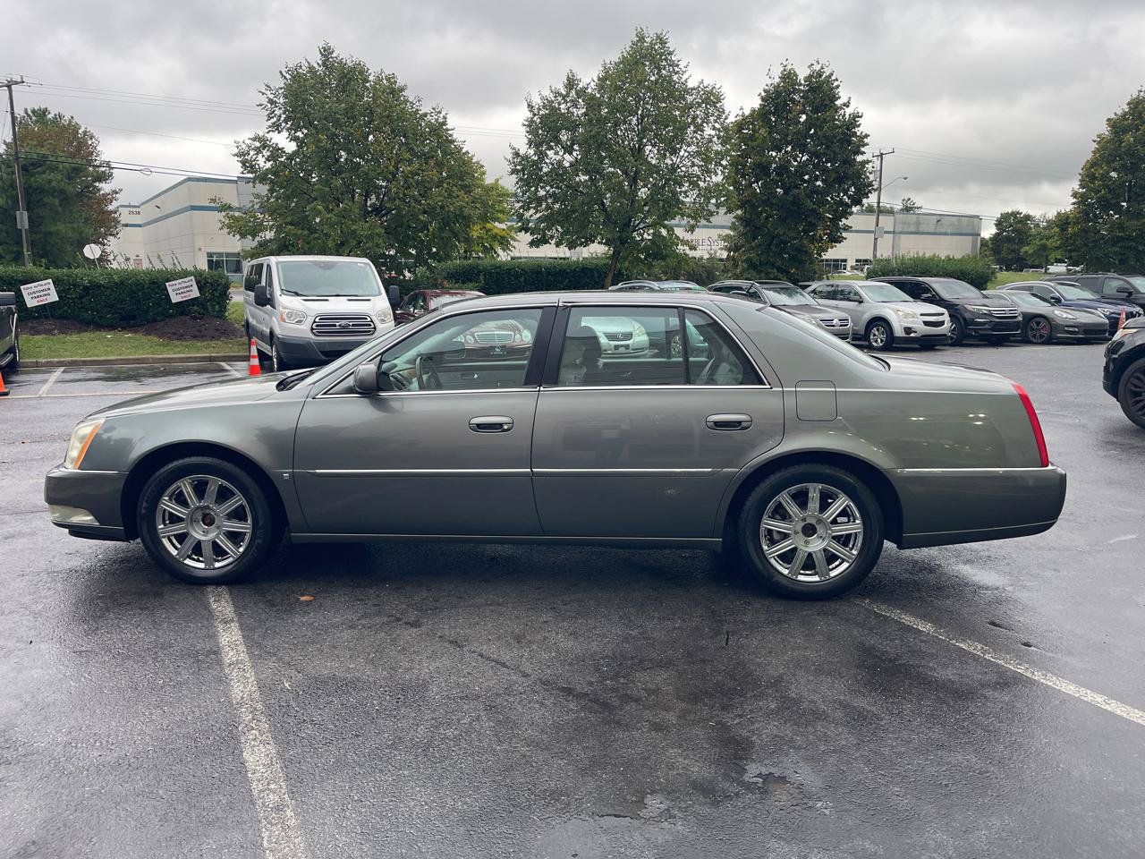 Used 2007 Cadillac DTS Luxury II FWD image 5