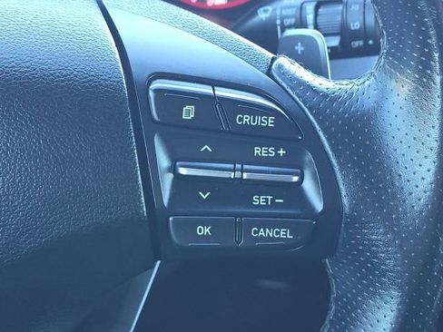 Used 2020 Hyundai Veloster Turbo image 25