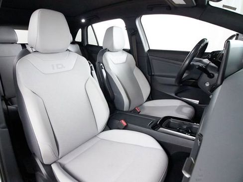 Used 2021 Volkswagen ID.4 Pro S image 21