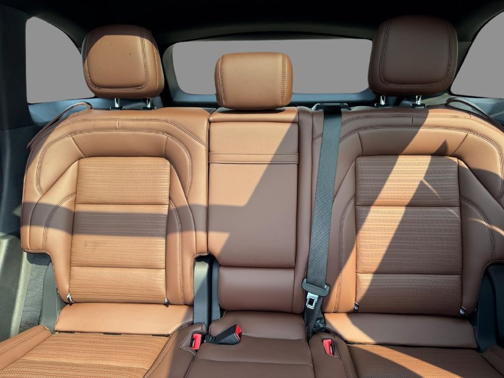New 2026 Lincoln Nautilus Reserve AWD/4WD image 16