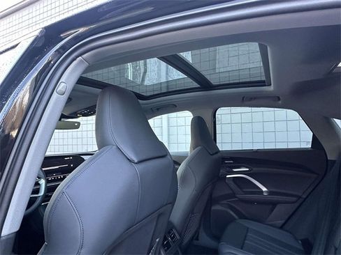 New 2025 Audi Q5 2.0T Premium Plus image 7