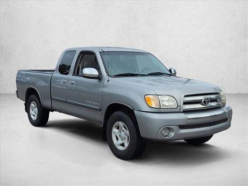 Used 2004 Toyota Tundra SR5 image 3
