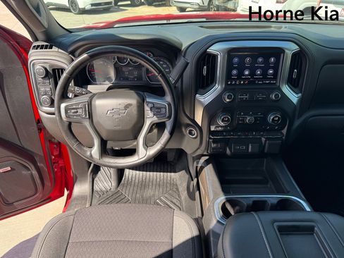 Used 2020 Chevrolet Silverado 1500 LT Trail Boss image 14