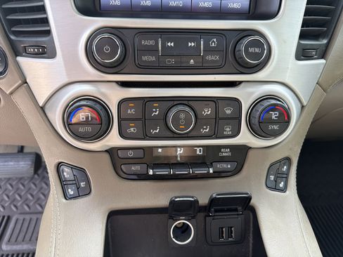 Used 2015 GMC Yukon SLT w/ Open Road Package RWD image 25
