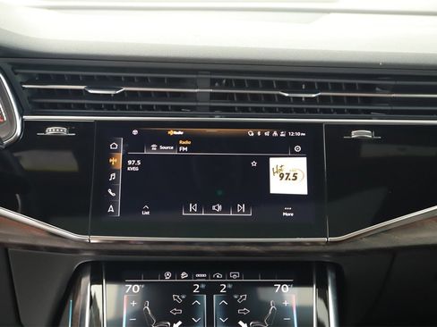 Used 2021 Audi Q8 Premium Plus image 19