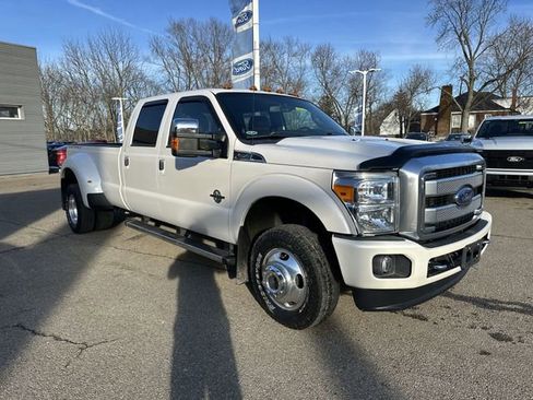 Used 2015 Ford F350 Platinum image 11