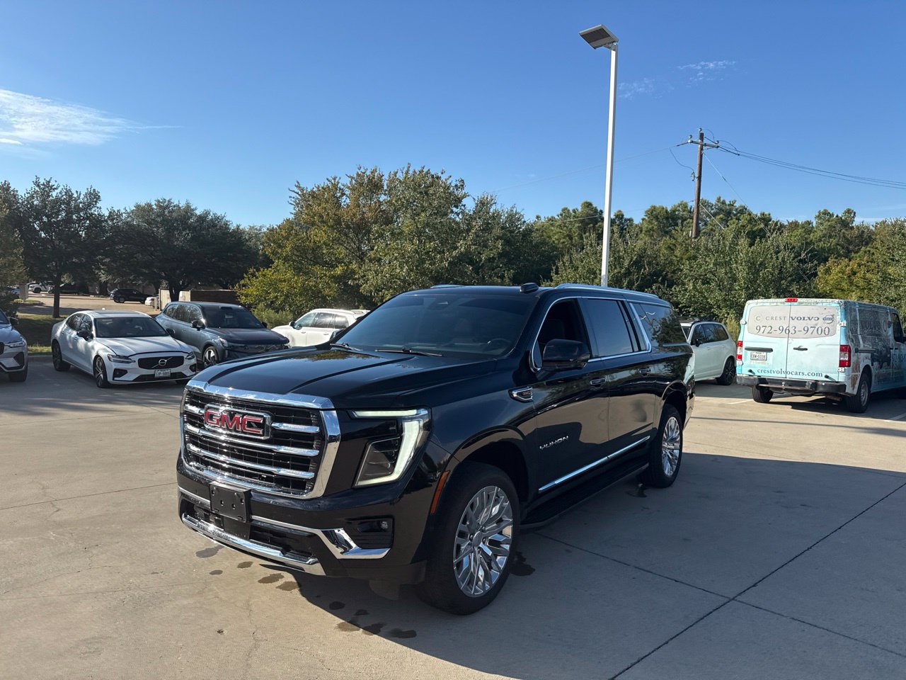 Used 2025 GMC Yukon XL Elevation w/ Elevation Premium Package AWD/4WD 360° Tour