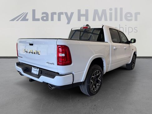 New 2026 RAM 1500 Laramie AWD/4WD image 5