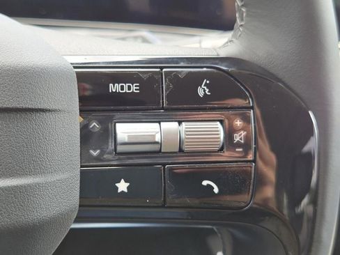 New 2026 Kia Sorento S w/ S Panoramic Sunroof Package image 31