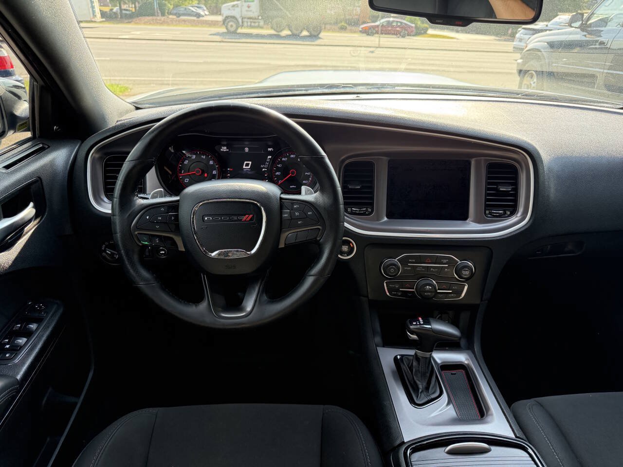 Used 2019 Dodge Charger R/T w/ Driver Confidence Group RWD image 17