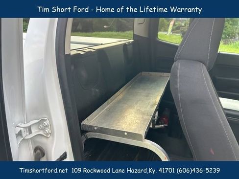 Used 2021 Chevrolet Colorado LT w/ Fleet Safety Package image 19